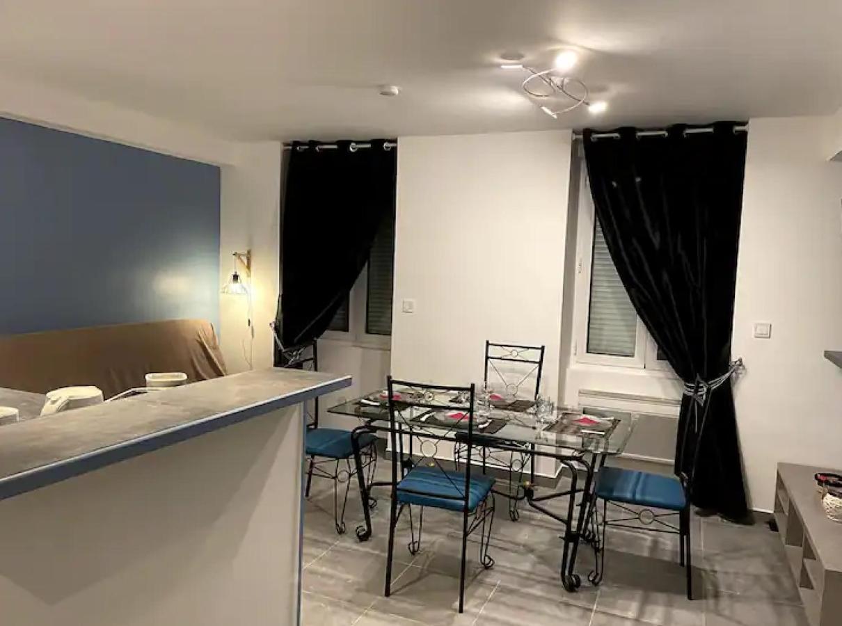 Appartement Avec Parking Gratuit Et Wifi Vierzon Eksteriør bilde